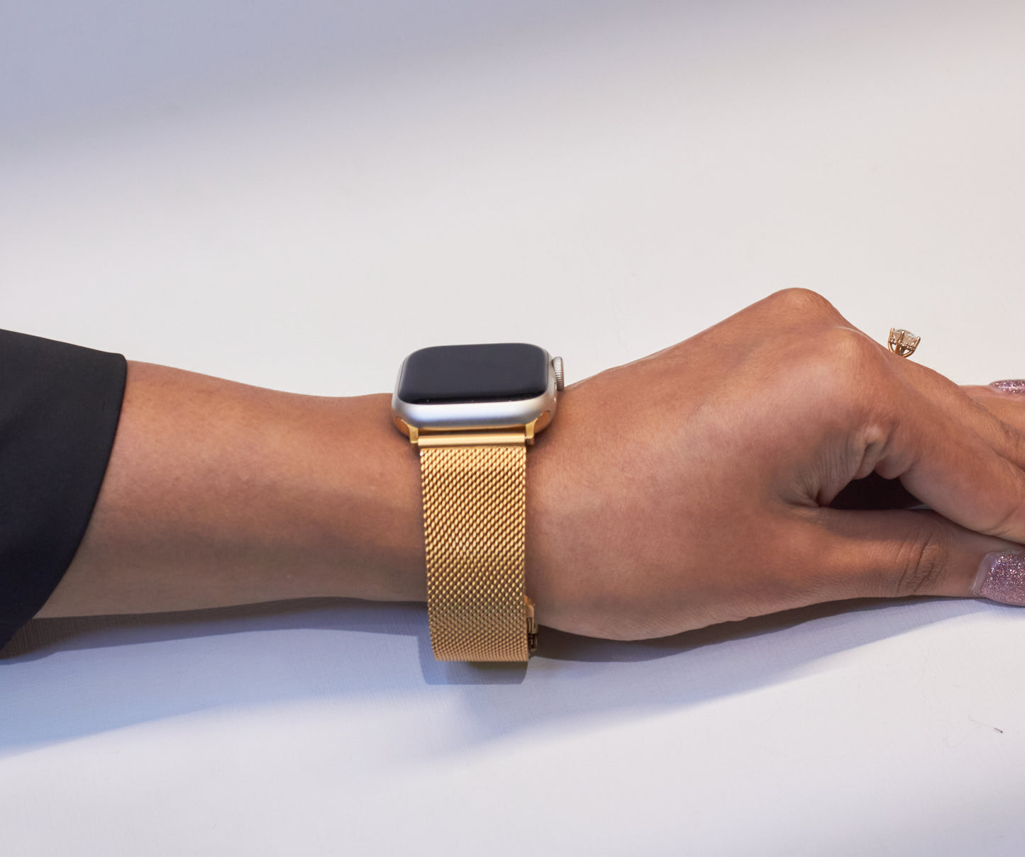 Apple watch HALF MAGNETIC STRAP