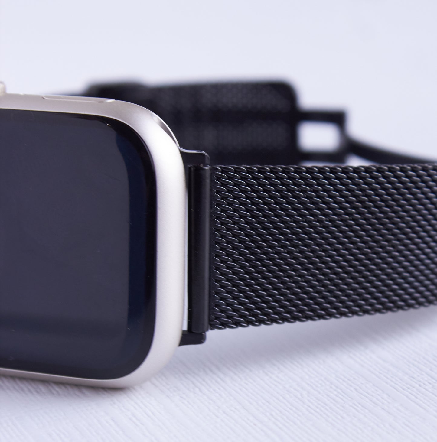 Apple watch HALF MAGNETIC STRAP