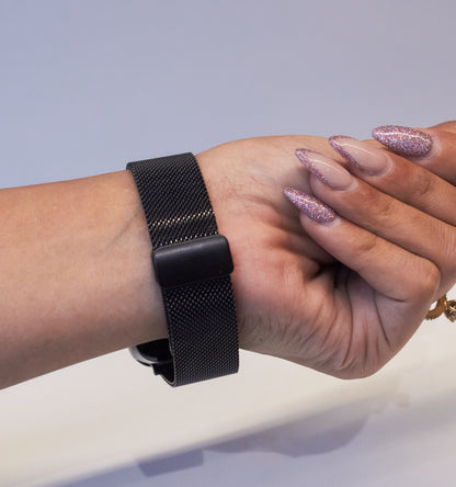 Apple watch HALF MAGNETIC STRAP
